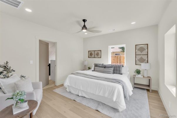 Bedroom, Interior, Recessed Lighting, Wood Texture Flooring