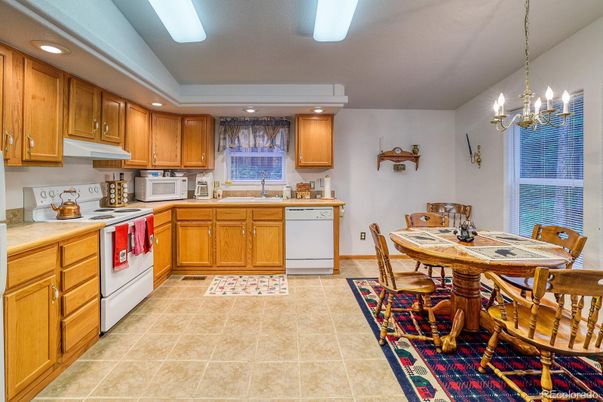 Chandelier, Dining room, Interior, Kitchen, Recessed Lighting