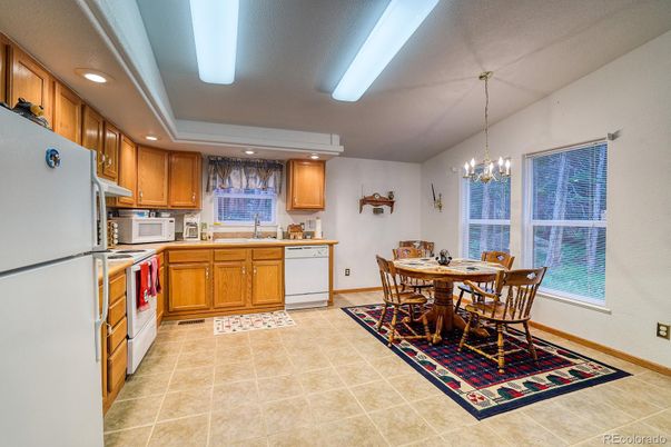 Chandelier, Dining room, Interior, Kitchen, Recessed Lighting