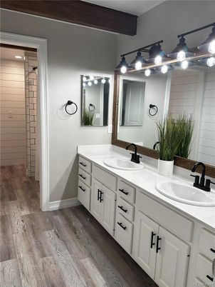 Bathroom, Dual Sink Vanities, Interior, Wood Texture Flooring