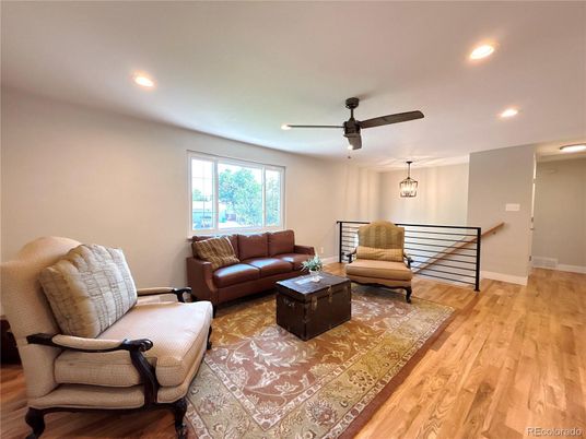 Interior, Living room, Pendant Lights, Recessed Lighting, Wood Texture Flooring