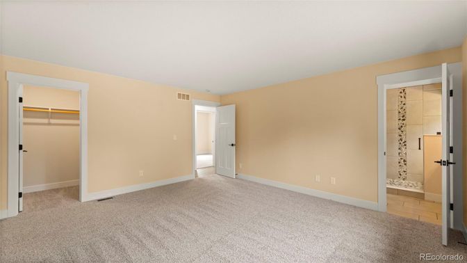Bathroom, Empty room, Interior