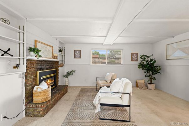 Fireplace, Interior, Living room