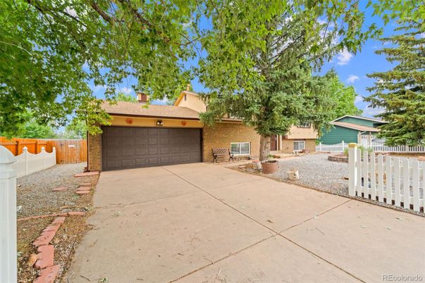 Backyard, Detached Garage, Exterior