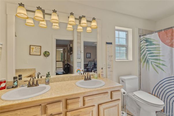 Bathroom, Dual Sink Vanities, Interior