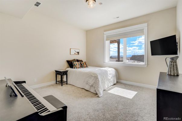 Bedroom, Interior, Water
