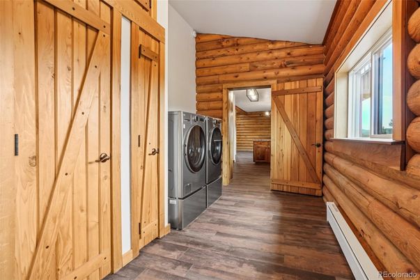 Interior, Washer, Wood Texture Flooring, Wooden Walls