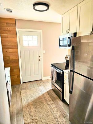 Interior, Kitchen, Wood Texture Flooring, Wooden Walls