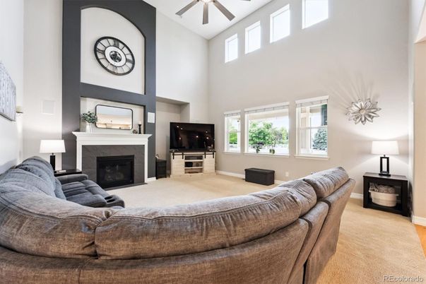 Fireplace, Interior, Living room