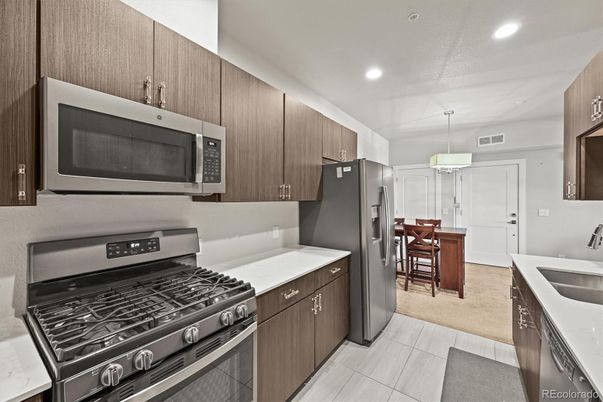 Dining room, Interior, Kitchen, Pendant Lights, Recessed Lighting