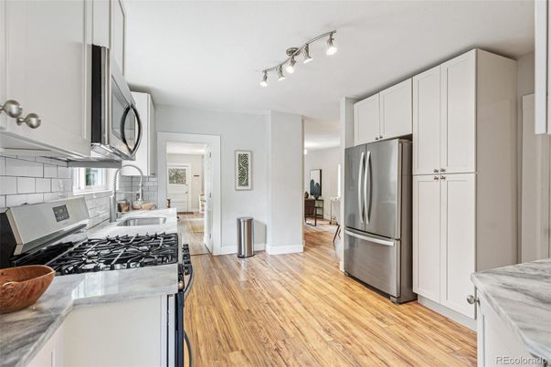 Interior, Kitchen, Wood Texture Flooring