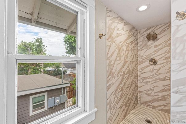 Bathroom, Interior, Marble Walls, Recessed Lighting