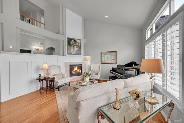 Fireplace, Interior, Living room, Piano, Recessed Lighting, Wood Texture Flooring