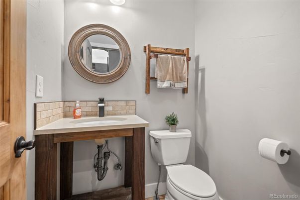 Bathroom, Interior