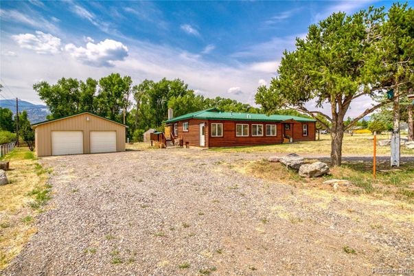 Backyard, Detached Garage, Exterior
