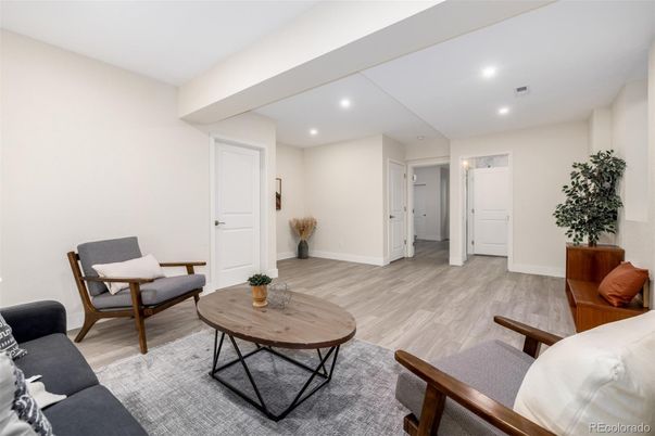 Interior, Living room, Recessed Lighting, Wood Texture Flooring