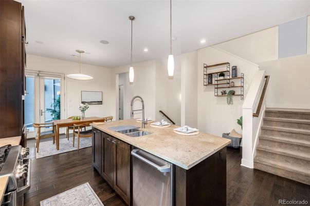 Dining room, Interior, Kitchen, Pendant Lights, Recessed Lighting, Wood Texture Flooring