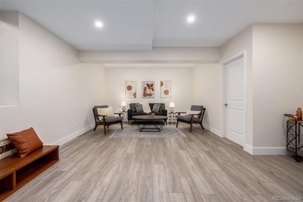 Interior, Living room, Recessed Lighting, Wood Texture Flooring