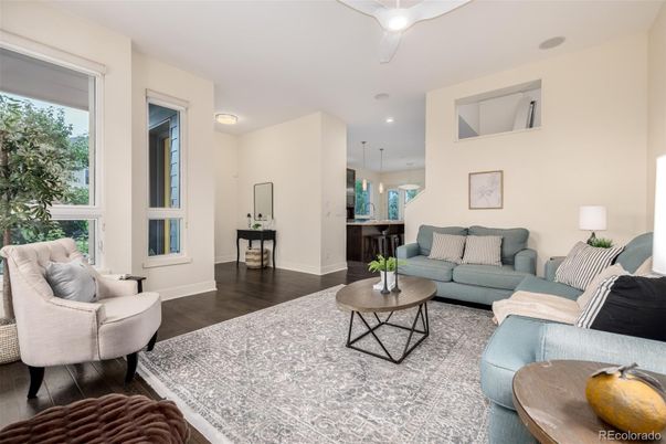 Interior, Living room, Pendant Lights, Recessed Lighting, Wood Texture Flooring
