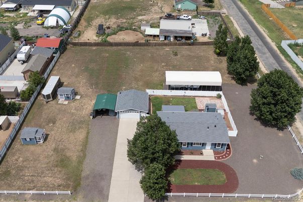 Exterior, Drone