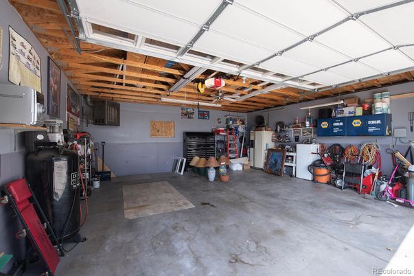 Garage, Interior