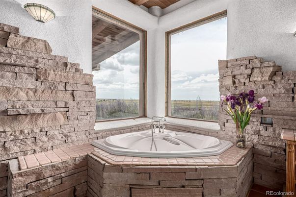 Bathroom, Exterior