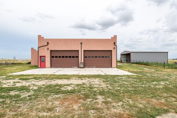 Backyard, Detached Garage, Exterior