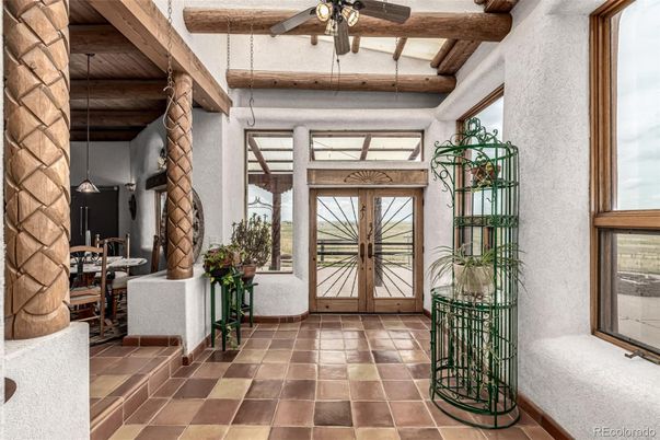 Dining room, Interior, Pendant Lights, Wooden Beams