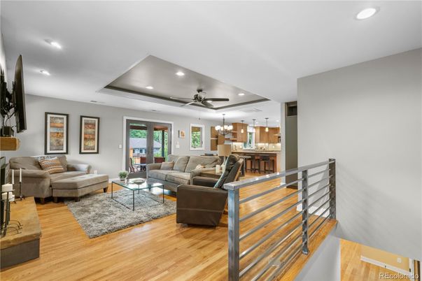 Dining room, Interior, Living room, Pendant Lights, Recessed Lighting, Wood Texture Flooring