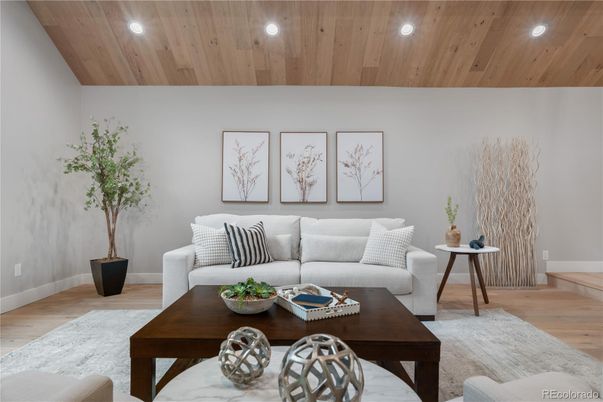 Interior, Living room, Recessed Lighting, Wooden Ceilings, Wood Texture Flooring