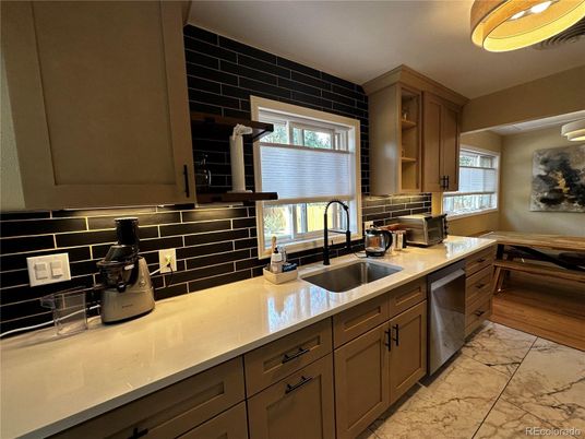 Interior, Kitchen, Marble, Stainless Steel Appliances