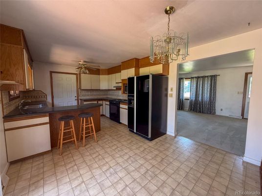 Chandelier, Interior, Kitchen