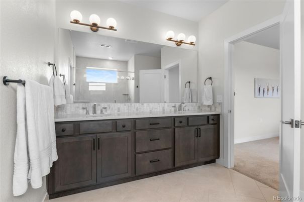 Bathroom, Dual Sink Vanities, Interior