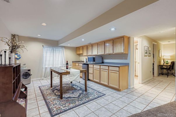 Dining room, Interior, Kitchen, Recessed Lighting