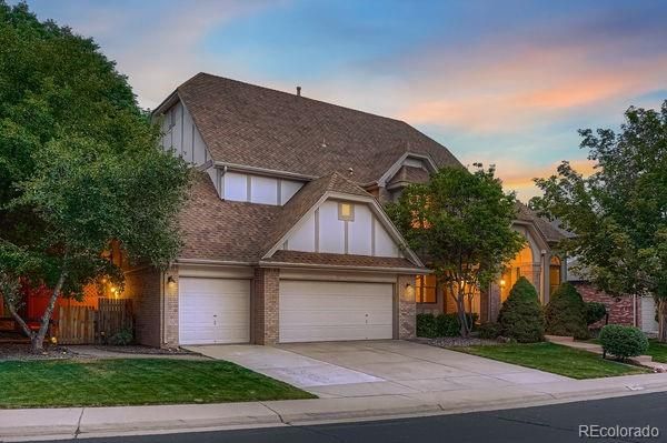 Attached, Exterior, Facade, Tudor Revival