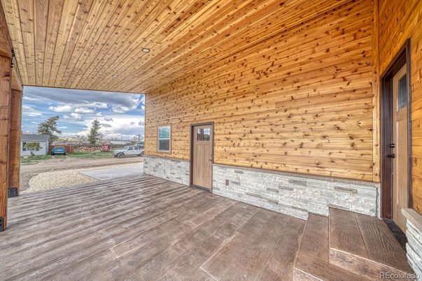 Exterior, Wooden Walls