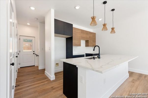 Interior, Kitchen, Pendant Lights, Recessed Lighting, Wood Texture Flooring