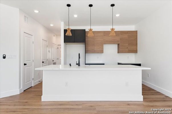 Interior, Kitchen, Pendant Lights, Recessed Lighting, Wood Texture Flooring