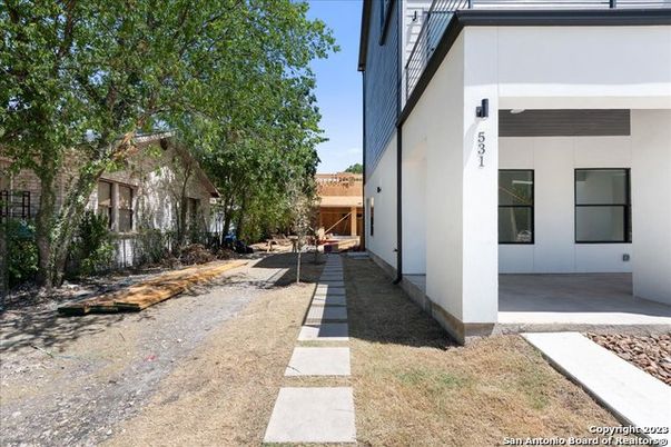 Backyard, Exterior