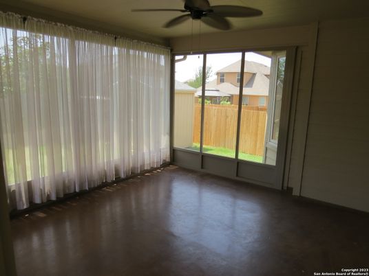 Empty room, Interior, Sun Room