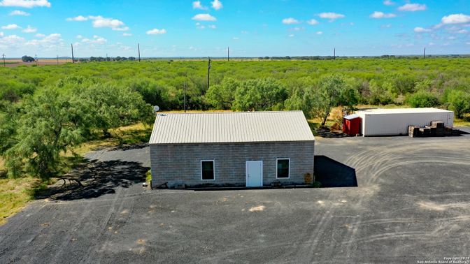 Exterior, Drone
