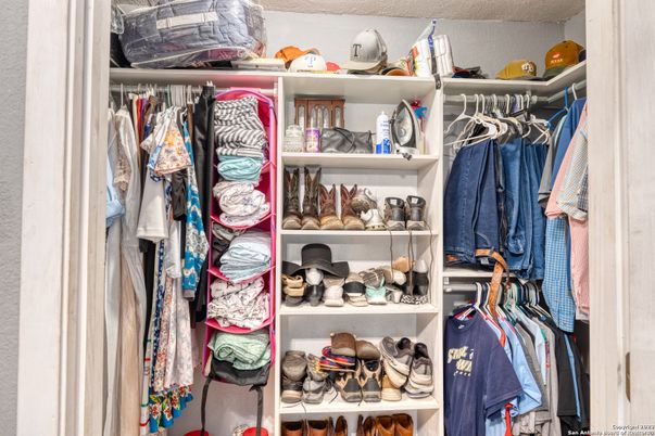 Interior, Walk-in Closets
