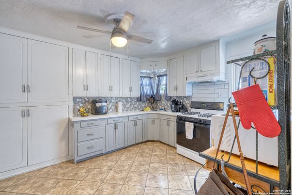 Interior, Kitchen