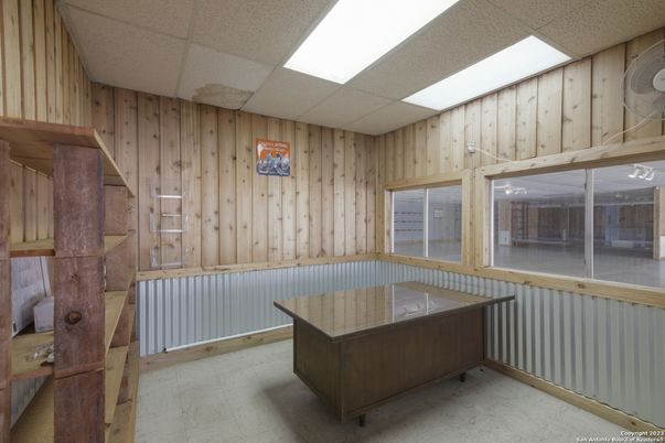 Interior, Wooden Walls