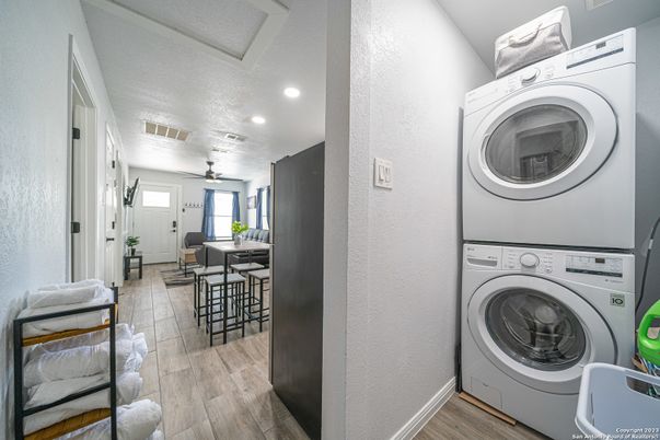Interior, Recessed Lighting, Utility Closets, Washer, Wood Texture Flooring