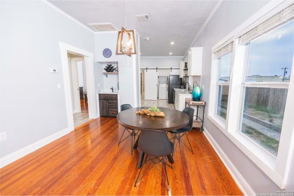 Dining room, Interior, Pendant Lights, Recessed Lighting, Wood Texture Flooring