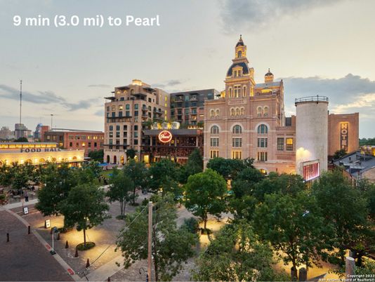 Exterior, Facade, None