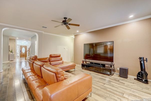 Interior, Living room, Recessed Lighting, Wood Texture Flooring