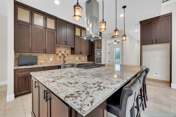 Interior, Kitchen, Pendant Lights, Recessed Lighting, Stainless Steel Appliances