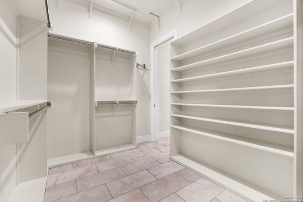 Interior, Walk-in Closets